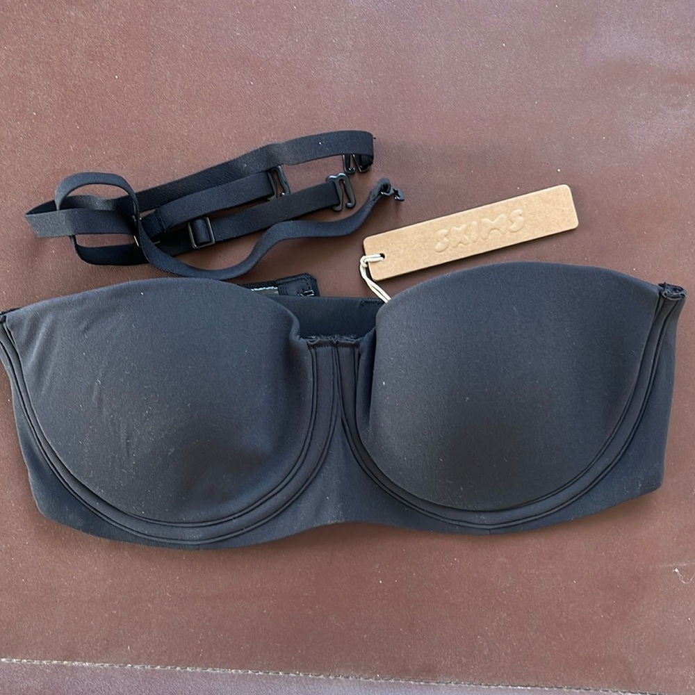 SKIMS Fits Everybody Strapless Bra
